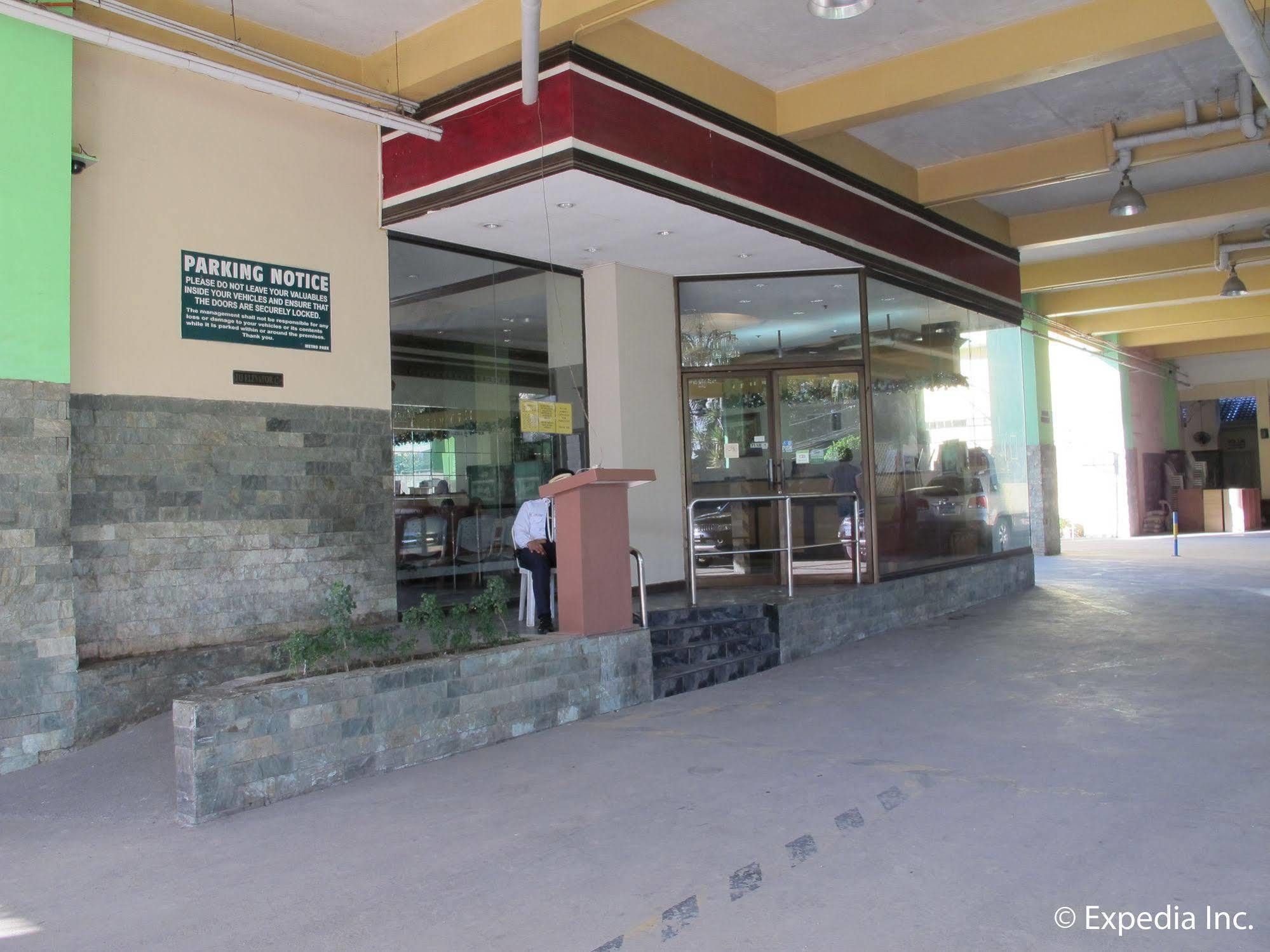 Metro Park -